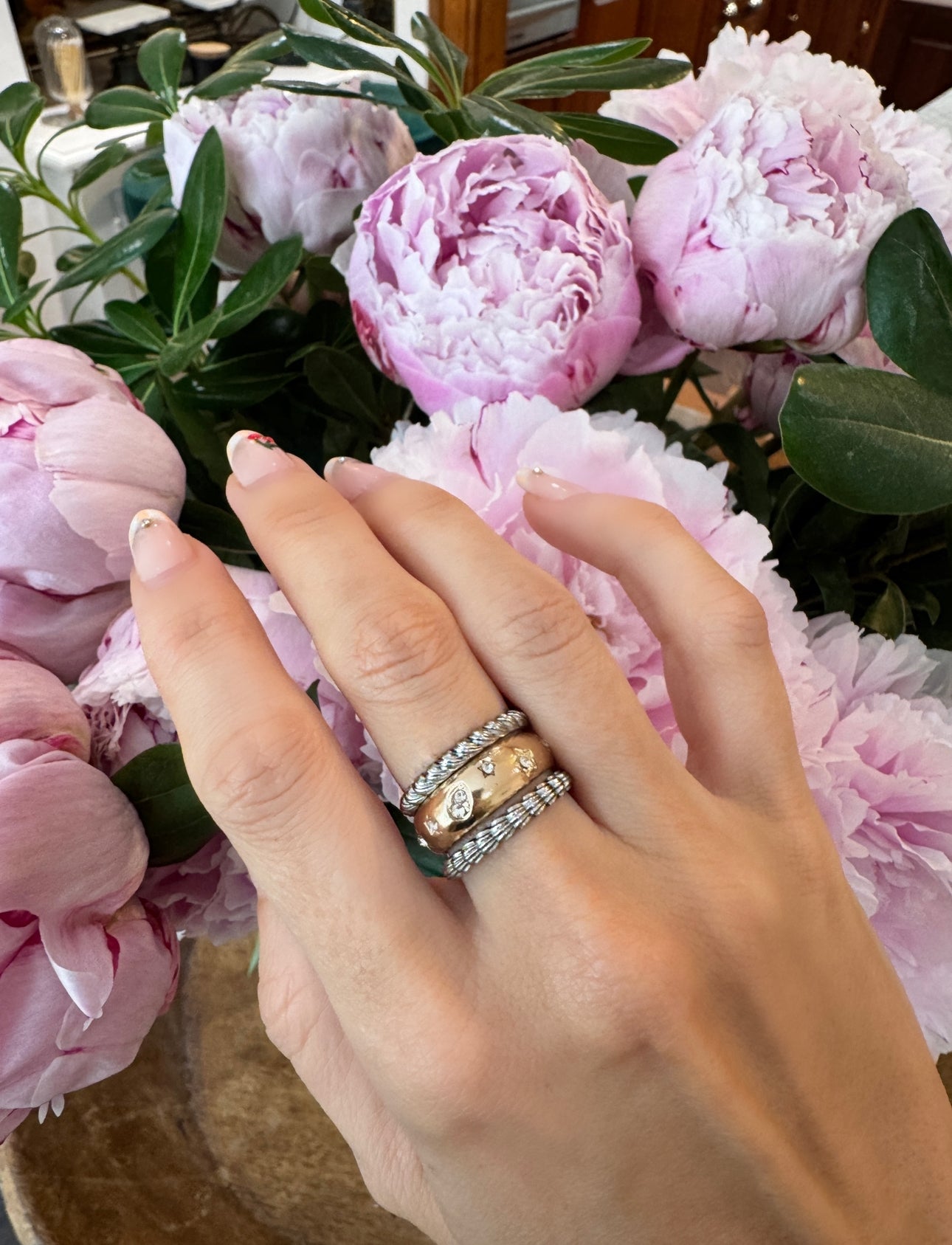 Cake icing bookend ring - shells