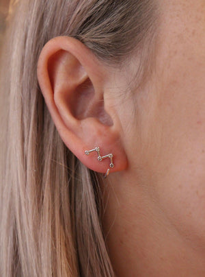 IN STOCK 18ct White Gold Single Cassiopeia Constellation Ear Hug